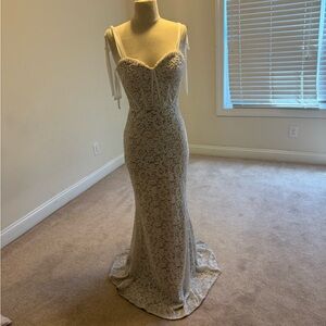 Elegant White Lace Evening Gown